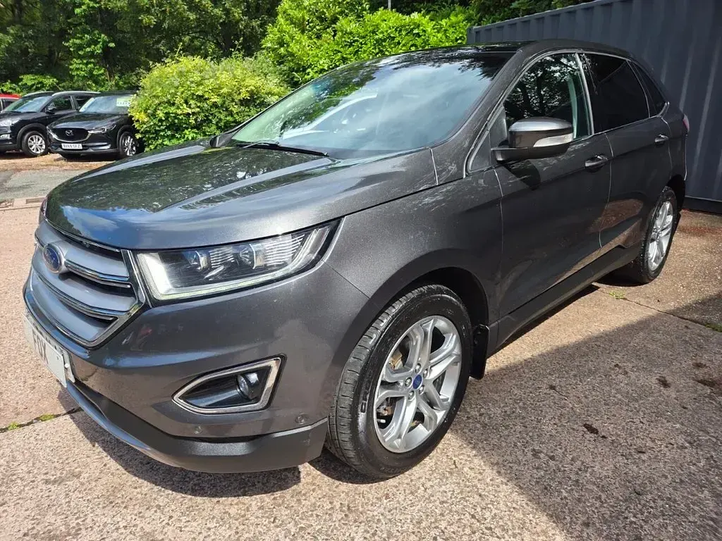 Used Ford Edge Titanium 210 HP (154 kW) 2016 Grey SUV