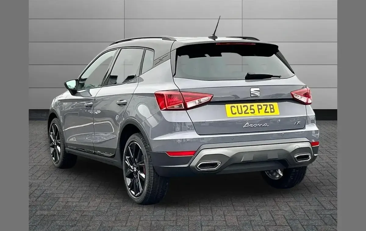 New Seat Leon 88 HP (64 kW) 2025 Grey Hatchback