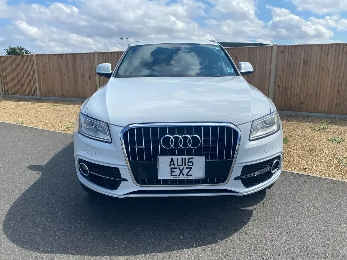 Used Audi Q5 S-line plus 2015 White SUV