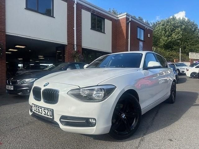 White Used 2013 BMW 116 Sport Line Hatchback | £4,988 (Fair price) - Image 1/4