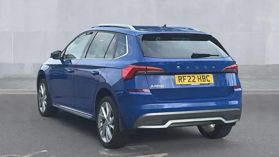 Used Skoda Kamiq SE Drive 150 HP (110 kW) 2022 Energy blue SUV