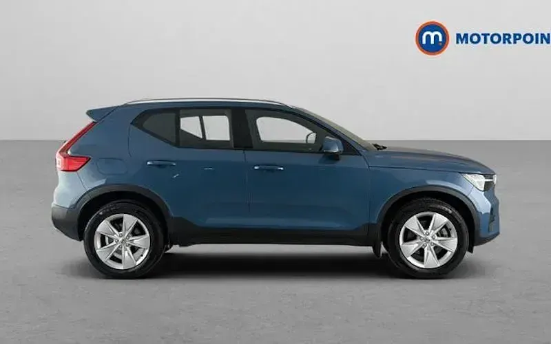 Used Volvo XC40 Core 163 HP (119 kW) 2026 SUV