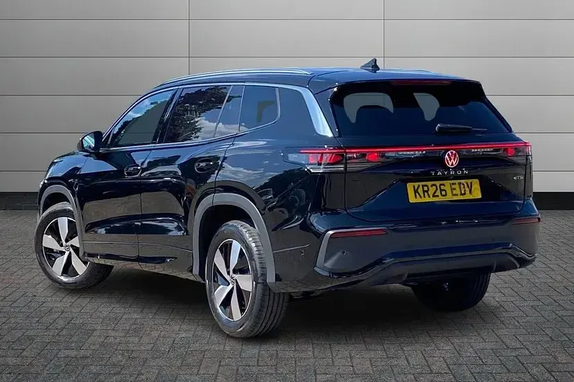 New VW Tayron Match 150 HP (110 kW) 2026 Grenadilla black SUV