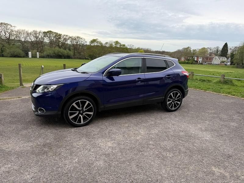 Used Nissan Qashqai Tekna 2014 Blue SUV