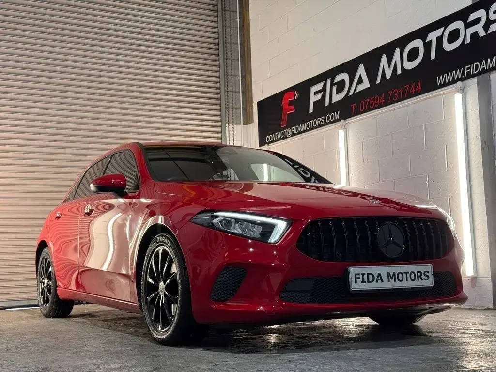 Used Mercedes A180 116 HP (85 kW) 2018 Red Hatchback