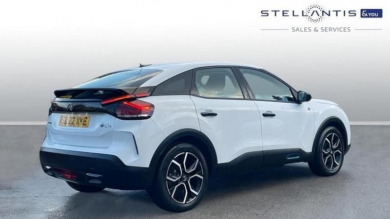 Used Citroën e-C4 100 kW (136 HP) 2021 White Hatchback