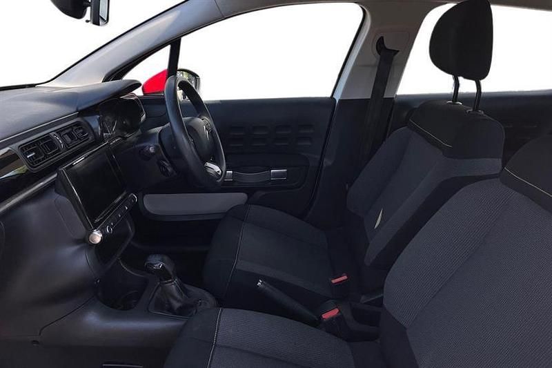 Used Citroën C3 PureTech 82 HP (60 kW) 2021 Polar white Hatchback