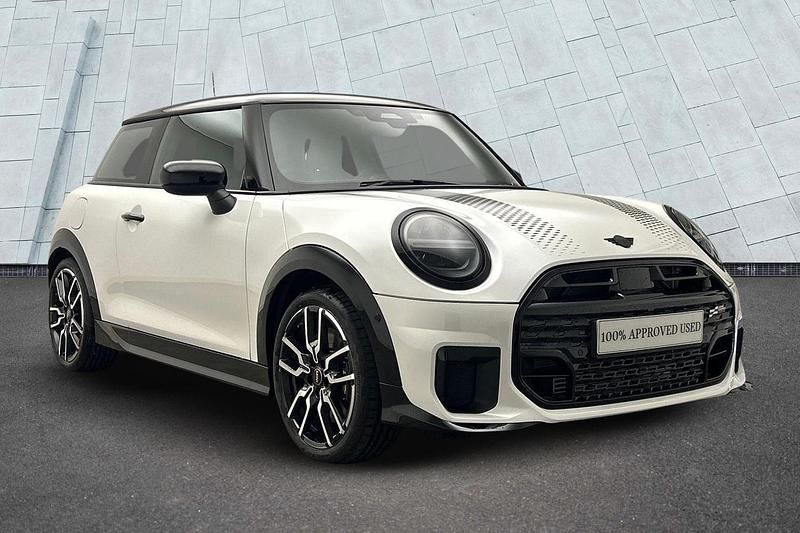White New 2025 Mini Cooper Hatch Hatchback | £26,800 (Fair price) - Image 1/3
