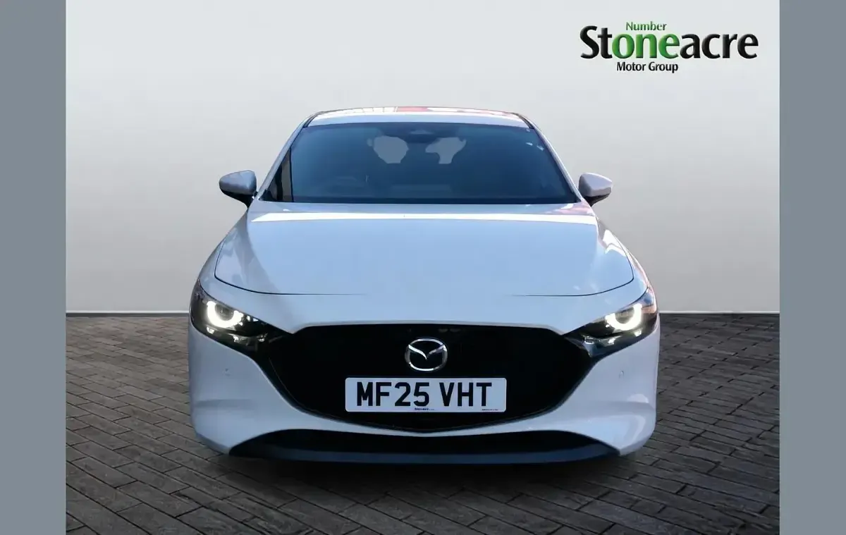 Used Mazda 3 Exclusive-Line 140 HP (102 kW) 2025 White Hatchback