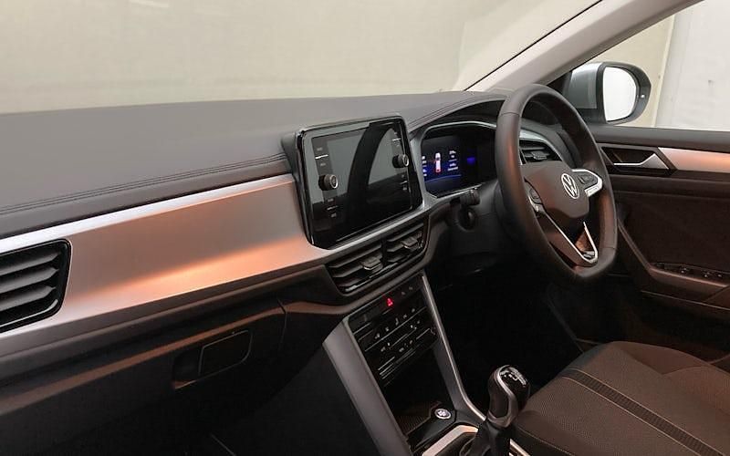 Used VW T-Roc Match 150 HP (110 kW) 2025 Silver SUV