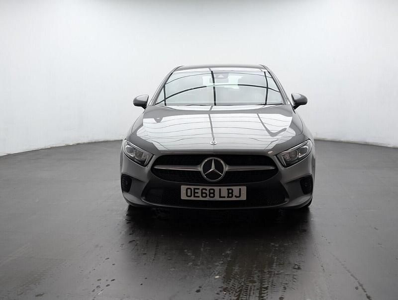 Used Mercedes A180 Executive 136 HP (100 kW) 2019 Grey Hatchback