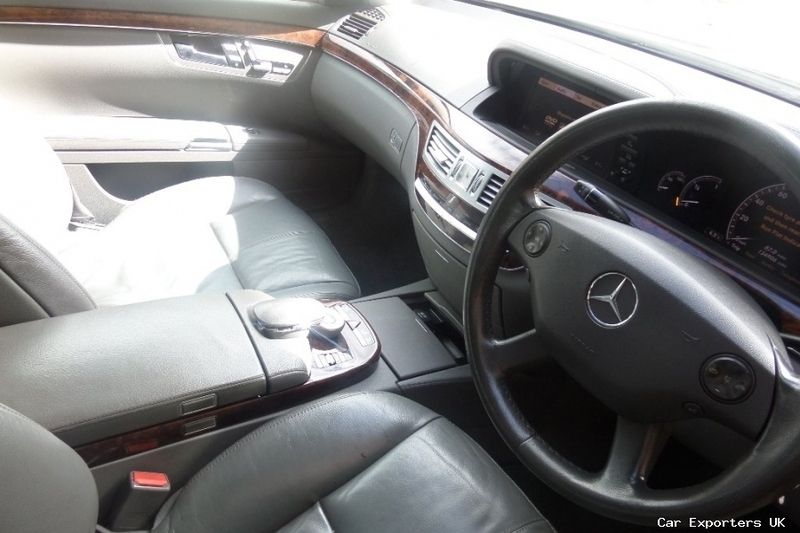 Used Mercedes S320 235 HP (172 kW) 2006 Sedan
