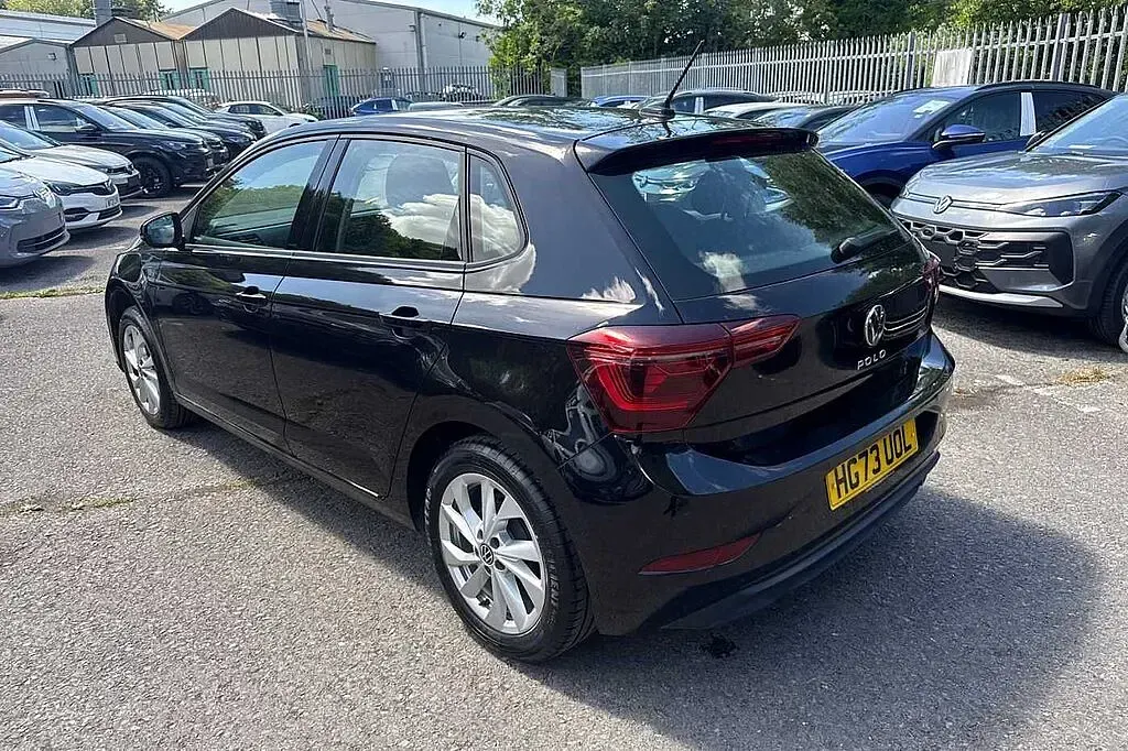 Used VW Polo 95 HP (69 kW) 2024 Hatchback