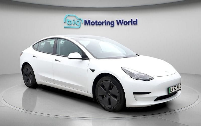 Used Tesla Model 3 RWD 222 kW (302 HP) 2022 White Sedan