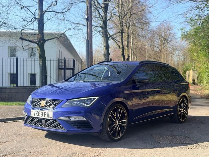 Used Seat Leon 4Drive 2019 Blue Estate