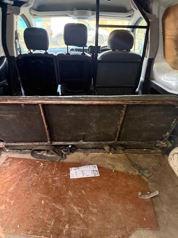 Used Citroën Berlingo 75 HP (55 kW) 2014 White MPV