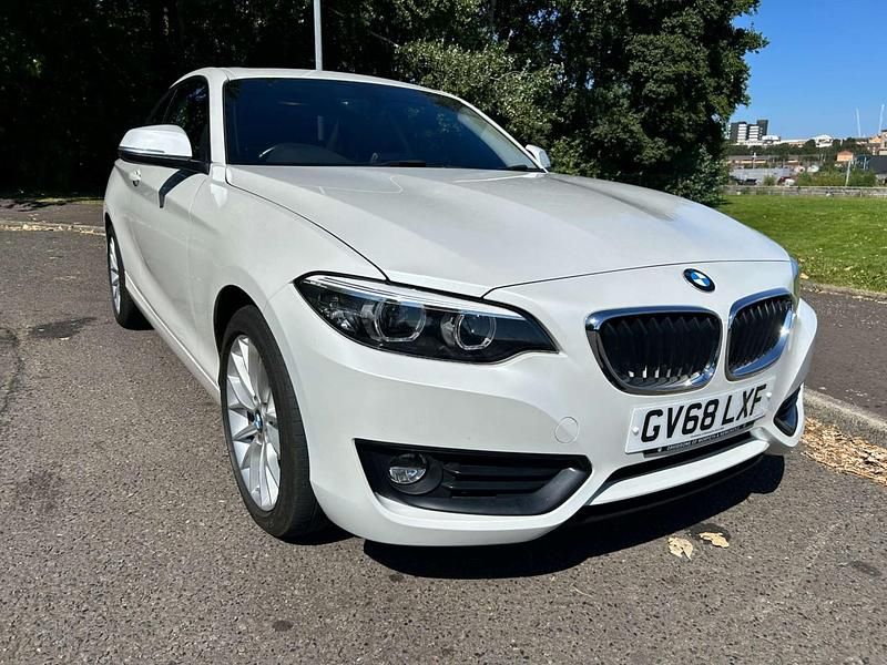 White Used 2018 BMW 218 Comfort Edition Coupe | £14,995 (Fair price) - Image 1/4