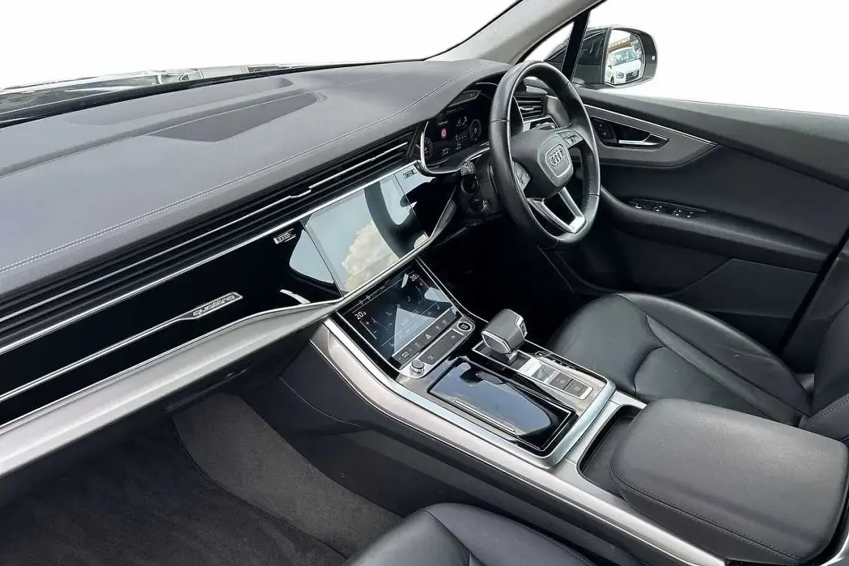 Used Audi Q7 Sport 2022 Black SUV