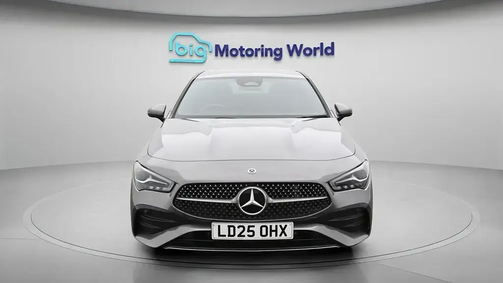 Occasion Mercedes CLA200 Executive 177 ch (130 kW) 2025 Gris Coupé