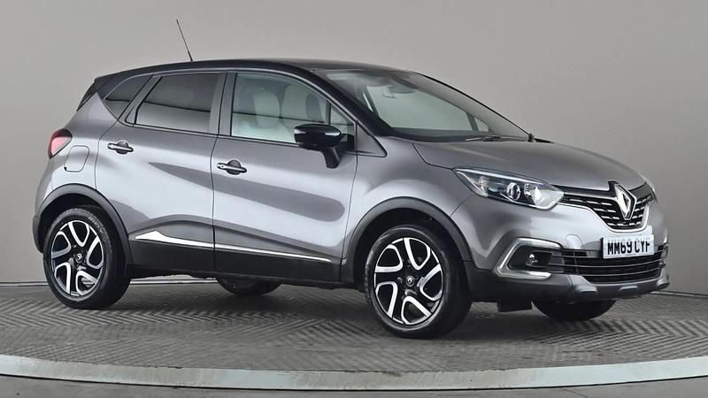 Used Renault Captur Iconic 90 HP (66 kW) 2019 Grey/black SUV