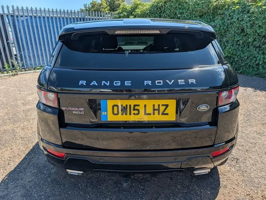 Used Land Rover Range Rover evoque Dynamic 190 HP (139 kW) 2015 Black SUV
