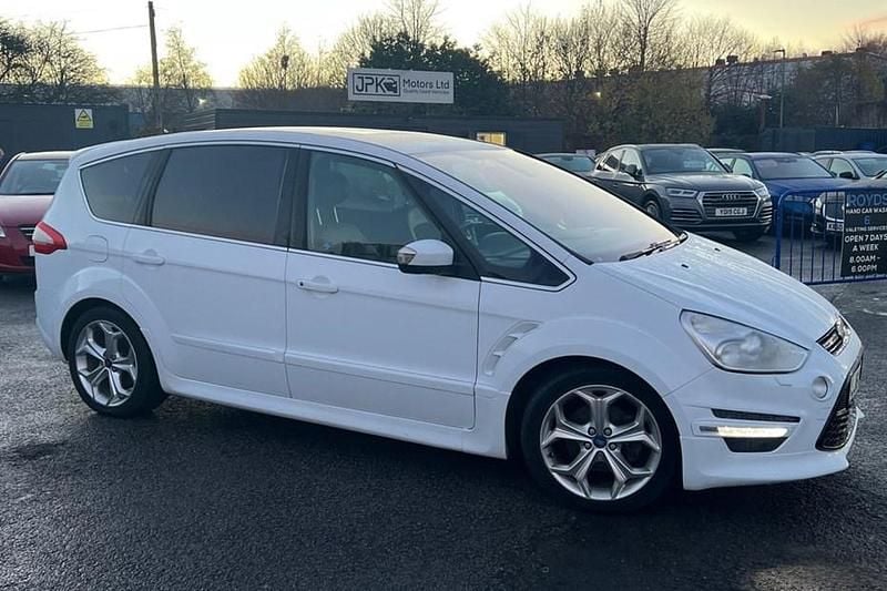 Used Ford S-MAX Titanium X 163 HP (119 kW) 2011 White MPV
