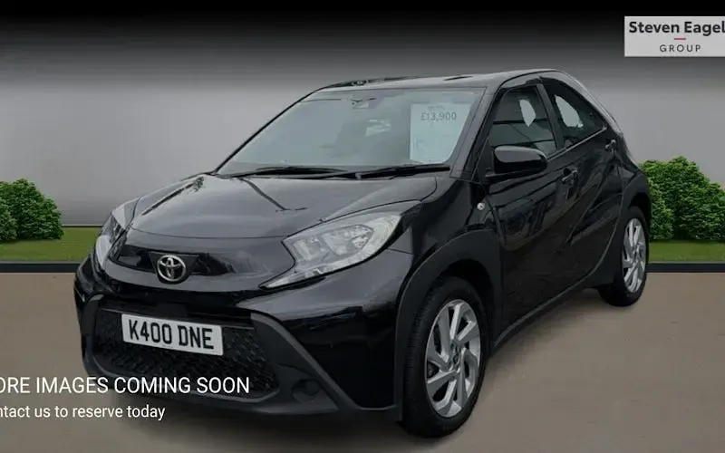 Used Toyota Aygo X PURE 72 HP (52 kW) 2025 SUV