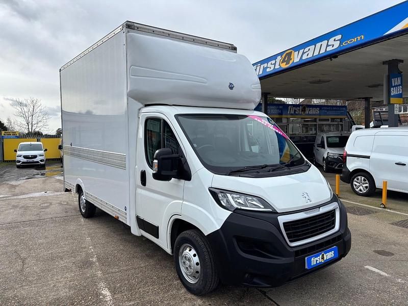 Used Peugeot Boxer Business-Line 2022 White Van
