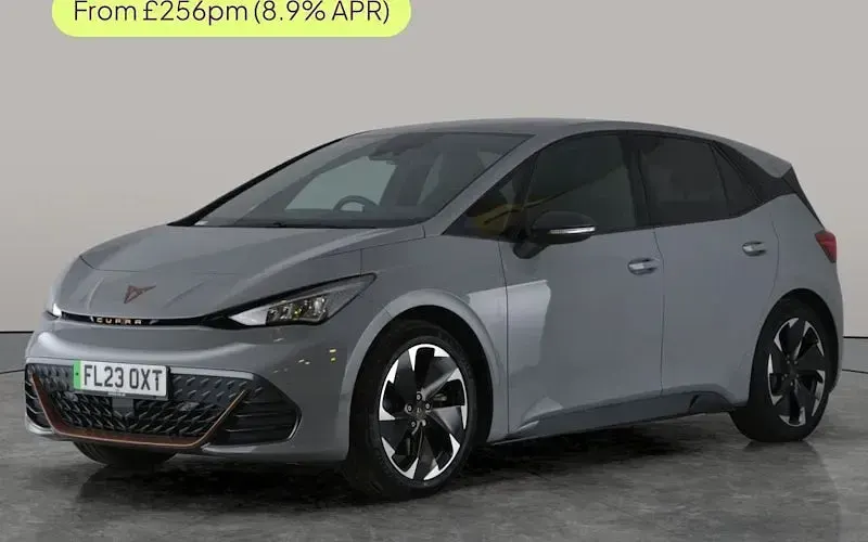 Begagnad Cupra Born e-Boost 169 kW (230 HK) 2023 Halvkombi