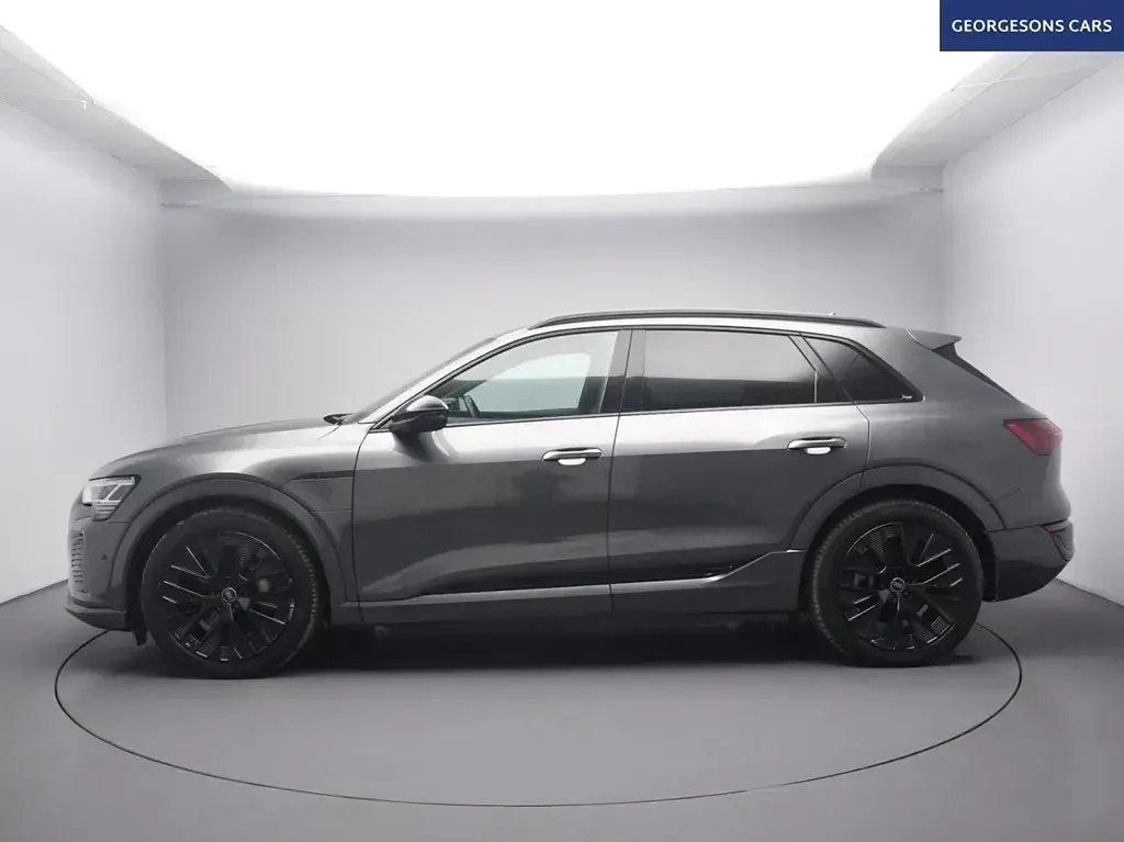 Used Audi Q8 e-tron Black Edition 11 kW (15 HP) 2023 SUV