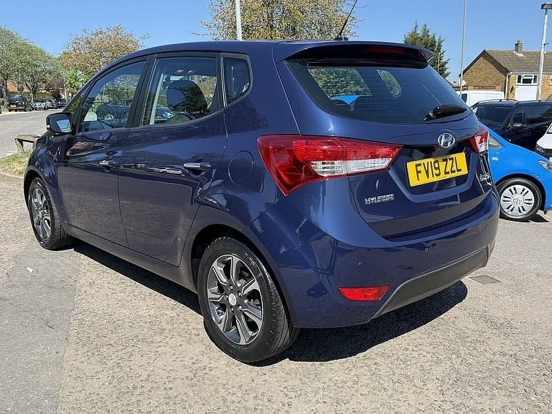 Used Hyundai ix20 SE 125 HP (91 kW) 2019 Stellar blue Hatchback