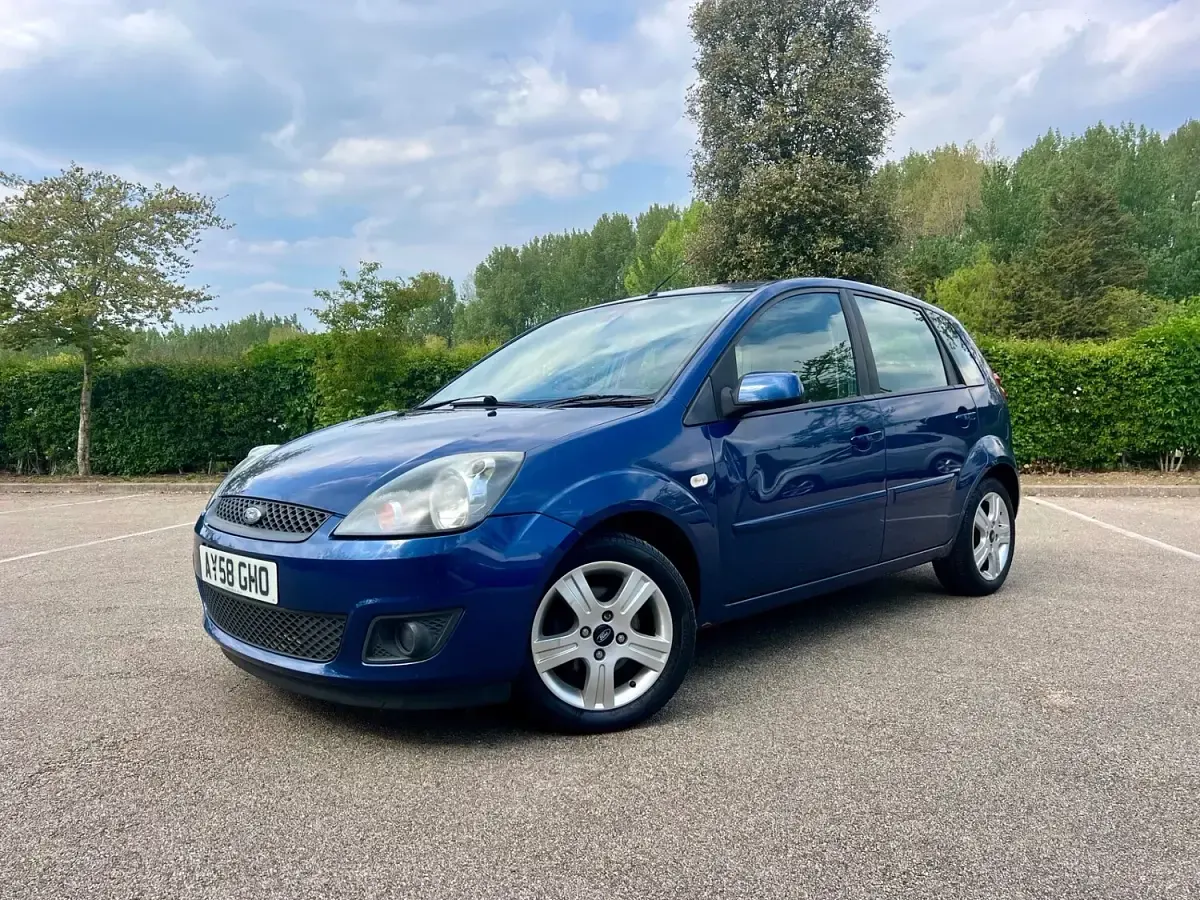 Used Ford Fiesta Zetec 2009 Blue Hatchback