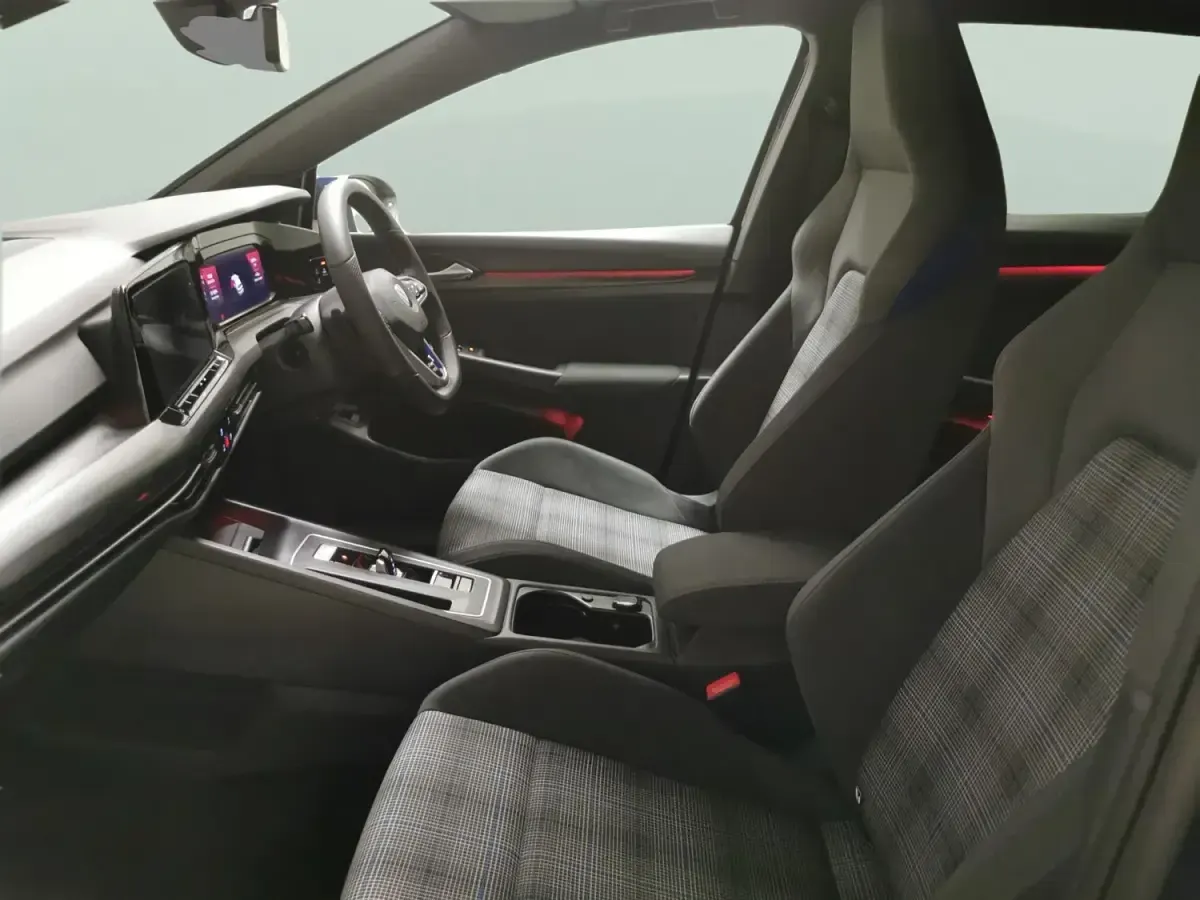 Second-hand VW Golf VII GTE 2021 Albastru Hatchback