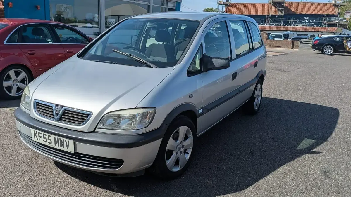 Used Vauxhall Zafira 2005 Silver MPV