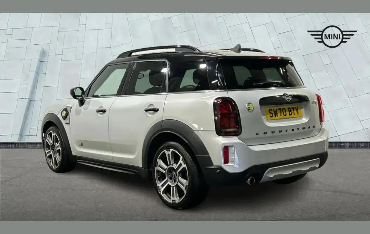 Used Mini Cooper S Countryman Exclusive 219 HP (161 kW) 2020 Silver SUV