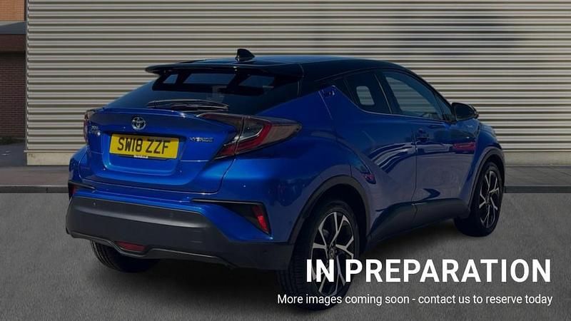 Second-hand Toyota C-HR 122 CP (89 kW) 2018 Albastru SUV