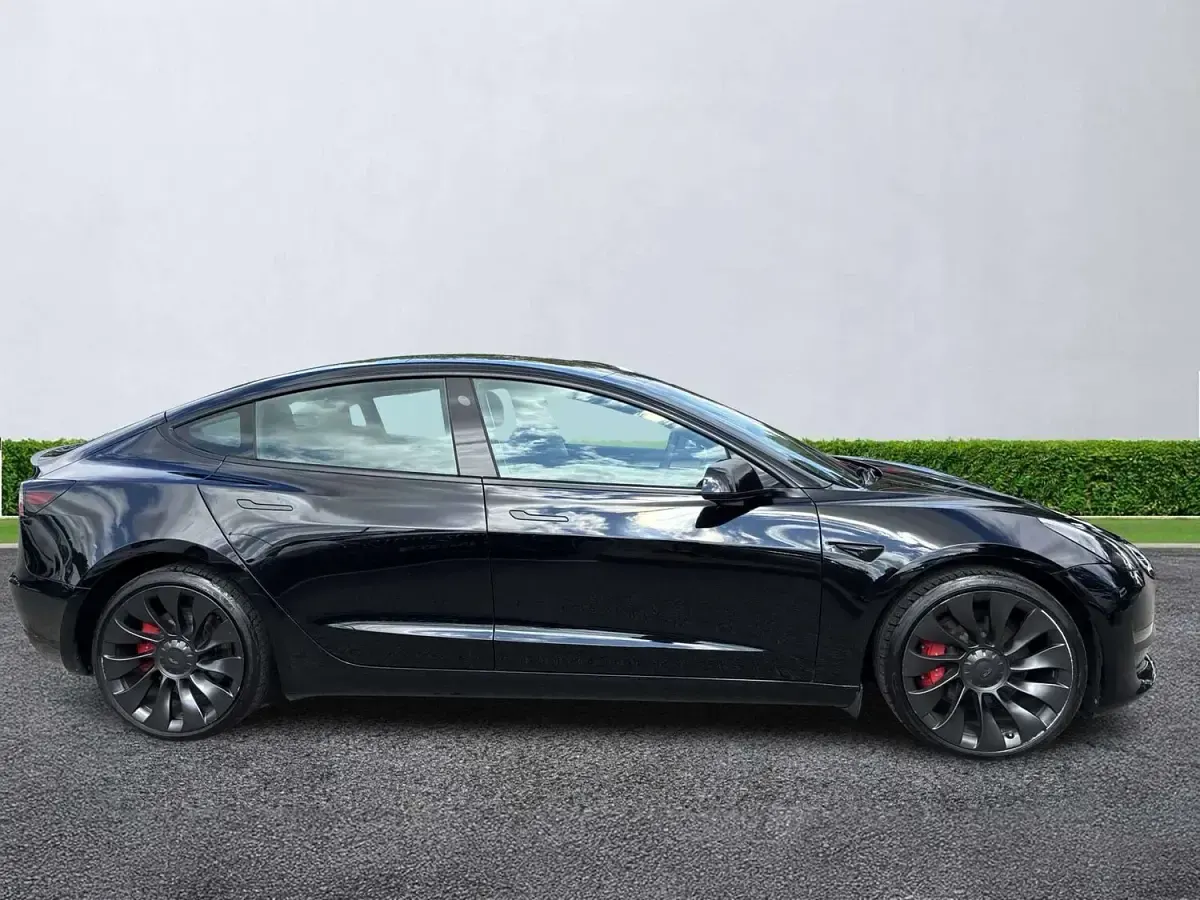 Used Tesla Model 3 Performance 461 kW (627 HP) 2023 Black Sedan