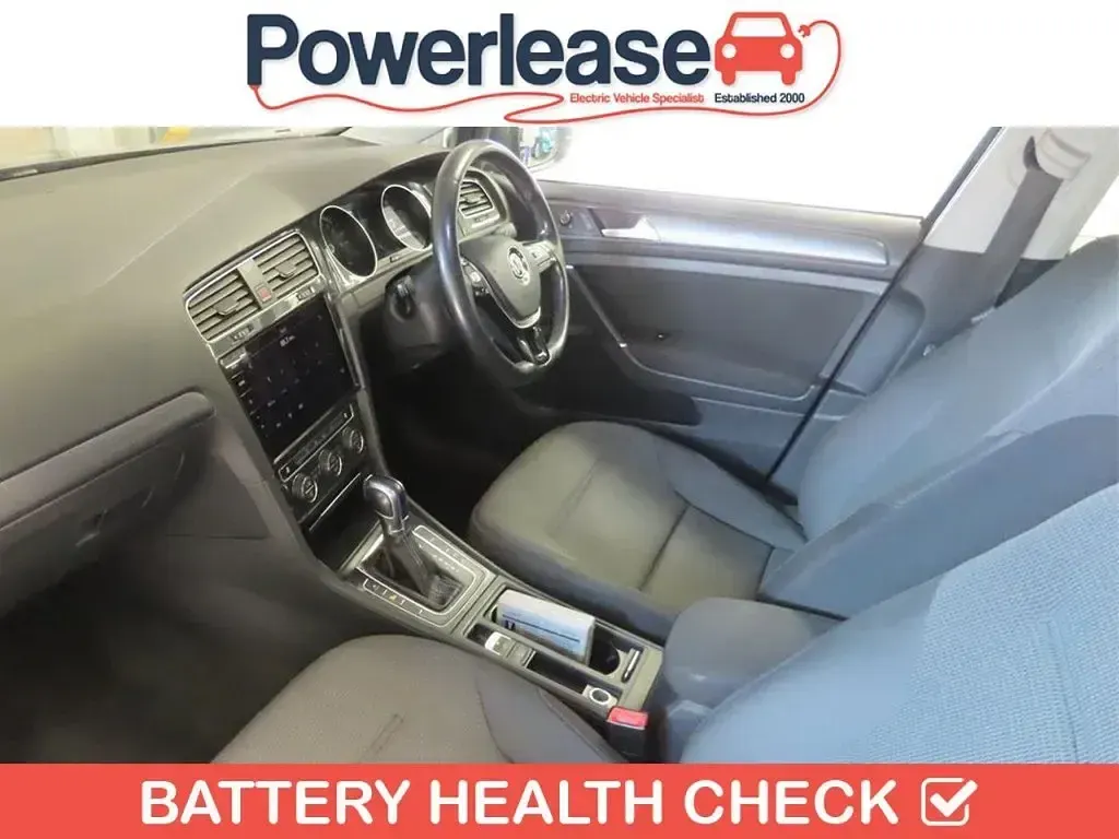 Used VW e-Golf 100 kW (136 HP) 2018 Grey Hatchback