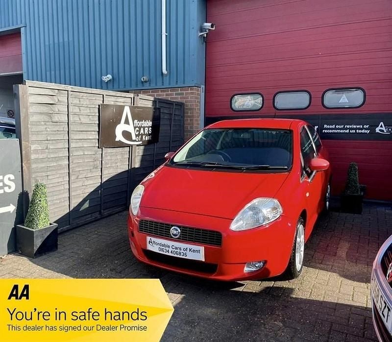 Red Used 2007 Fiat Grande Punto Active Hatchback | £1,795 (A bit pricey) - Image 1/2