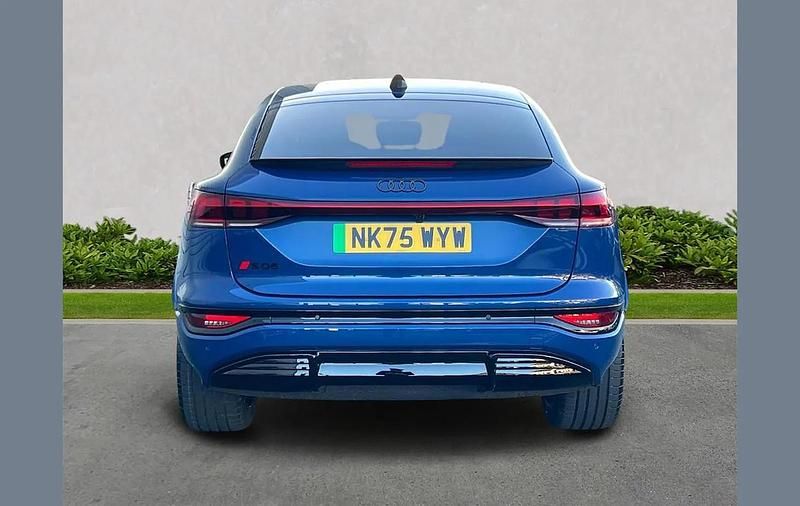 Used Audi SQ6 e-tron Advanced 359 kW (489 HP) 2025 Blue SUV
