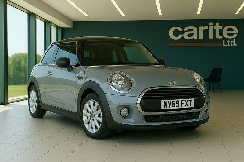 Grey Used 2019 Mini Cooper Classic Hatchback | £13,495 (Fair price) - Image 1/2