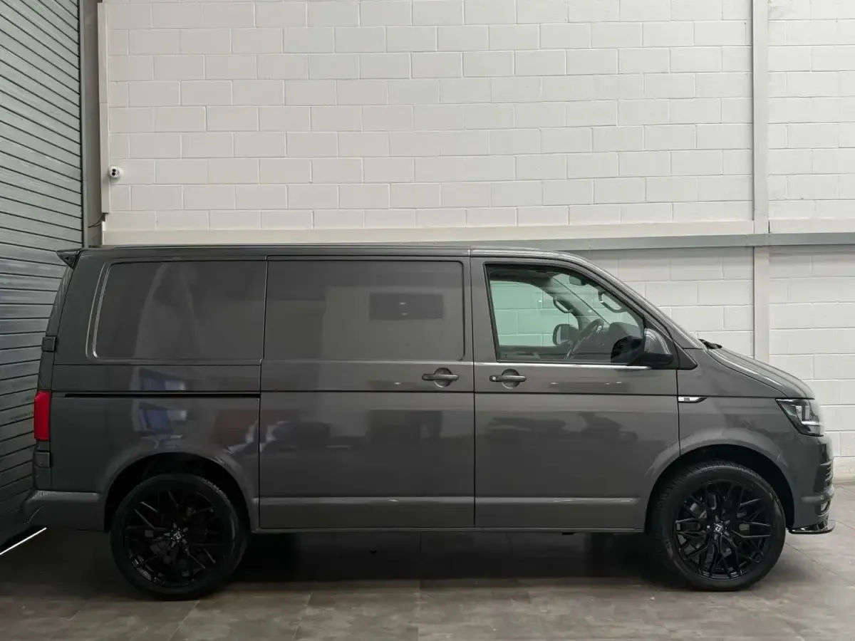 Usado VW Transporter Highline 2018 Cinzento Van