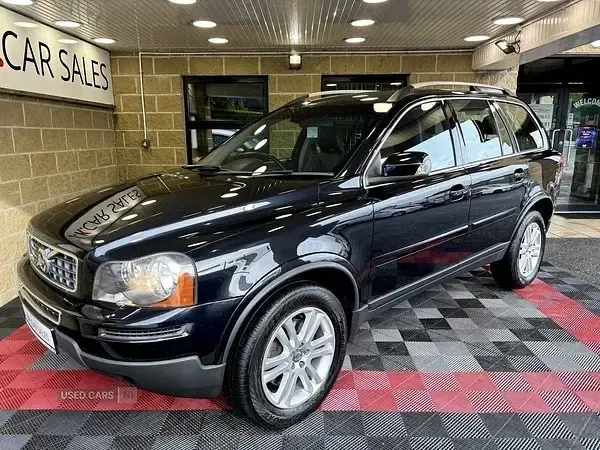 Usado Volvo XC90 SE 200 HP (147 kW) 2012 Preto SUV