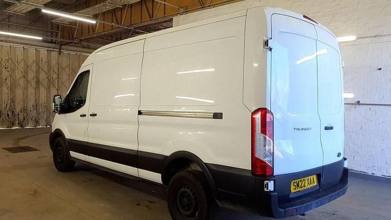 Used Ford Transit 105 HP (77 kW) 2022 White Van