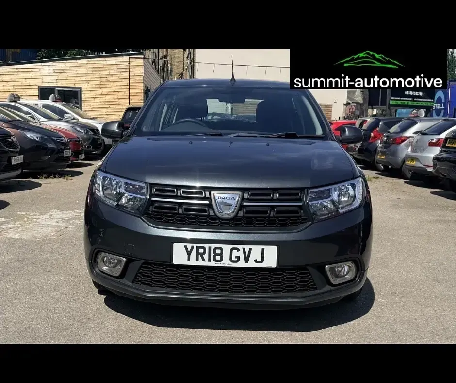 Used Dacia Sandero Lauréate 90 HP (66 kW) 2018 Grey Hatchback