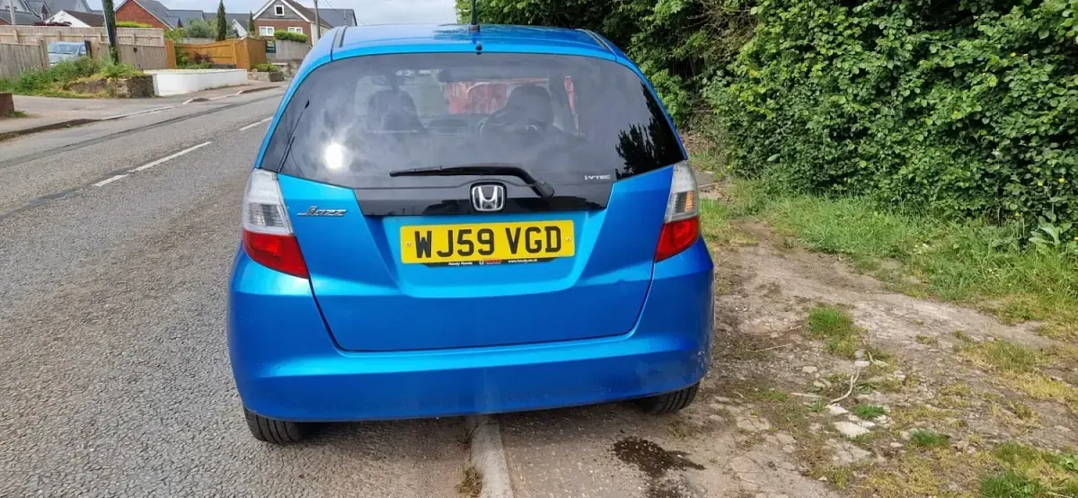 Begagnad Honda Jazz EX 100 HK (73 kW) 2009 Blå Halvkombi