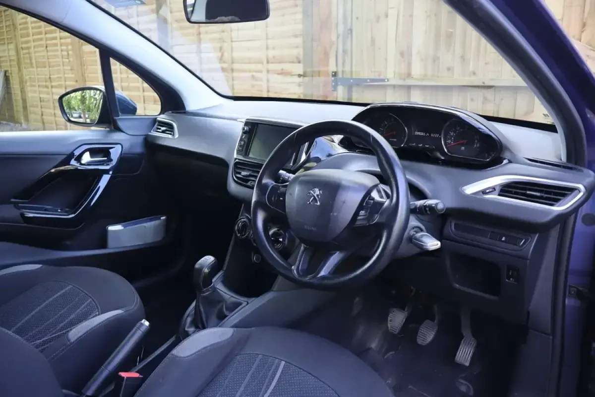 Used Peugeot 208 Active 2012 Blue Hatchback