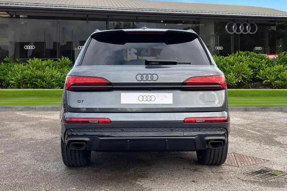 New Audi Q7 Black Edition 2026 Grey SUV