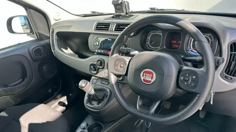 Usado Fiat Panda S 90 HP (66 kW) 2019 Preto Citadino