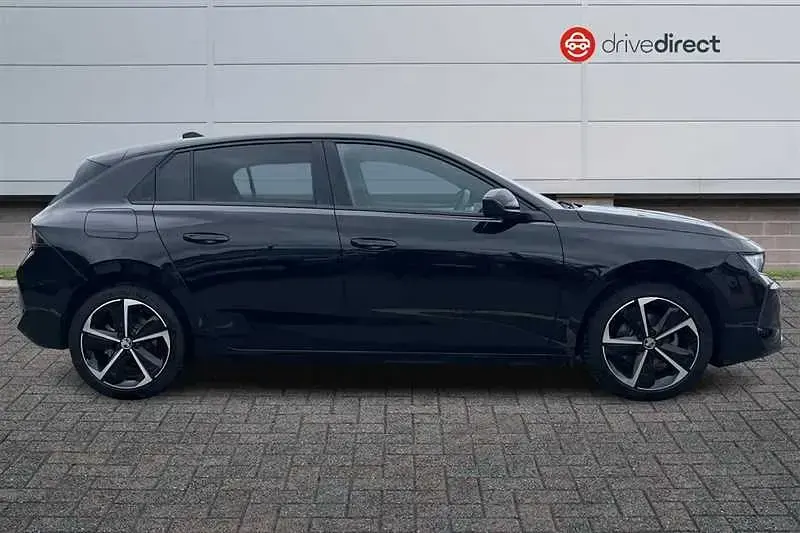 Used Vauxhall Astra S 130 HP (95 kW) 2025 Black Hatchback